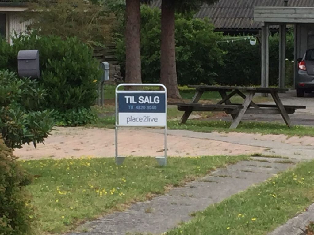 Til salg